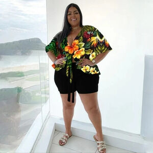 SHORTS & shirt set